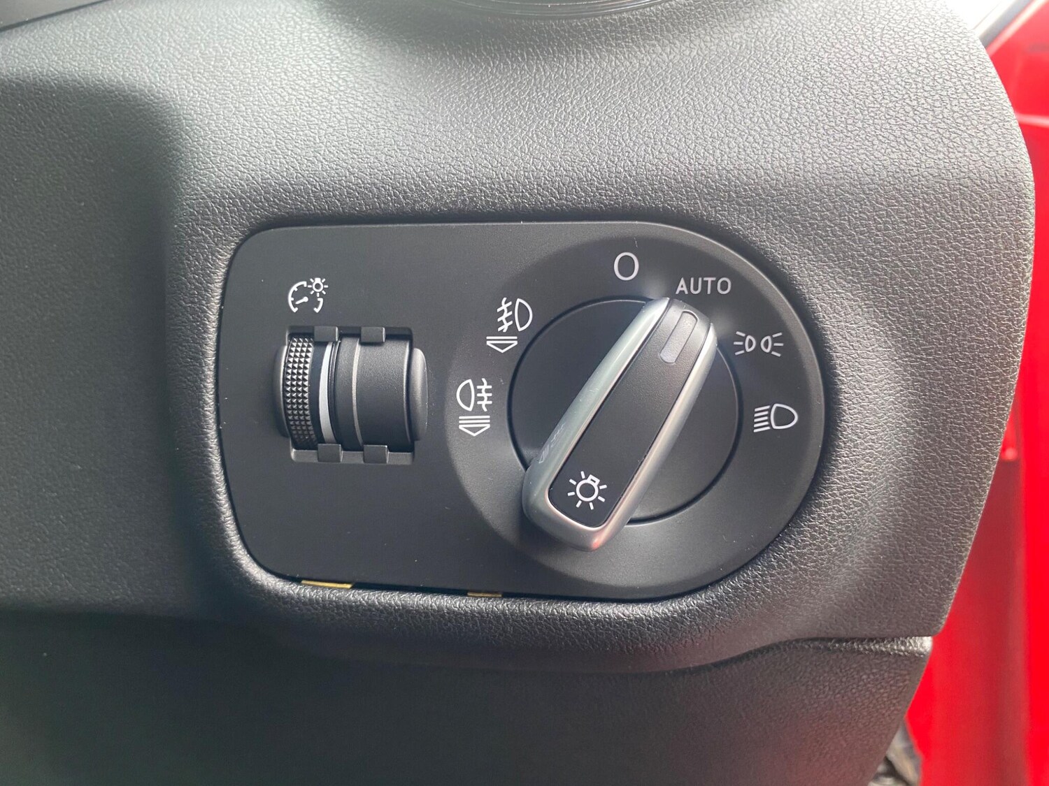 Used Audi A1 2015 for sale - 77716093: Photo 35