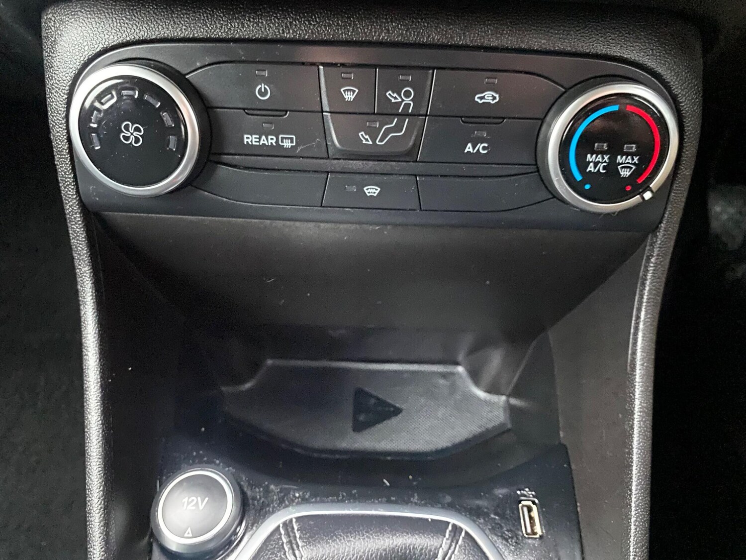 Used Ford Fiesta 2018 for sale - 77716099: Photo 37