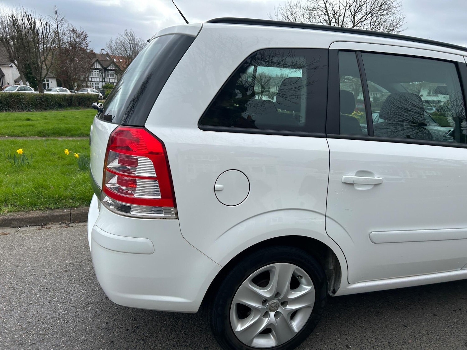 Used Vauxhall Zafira for sale - 77853458: Photo 12