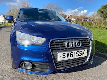 Used Audi A1 2011 for sale - 77892955: Photo