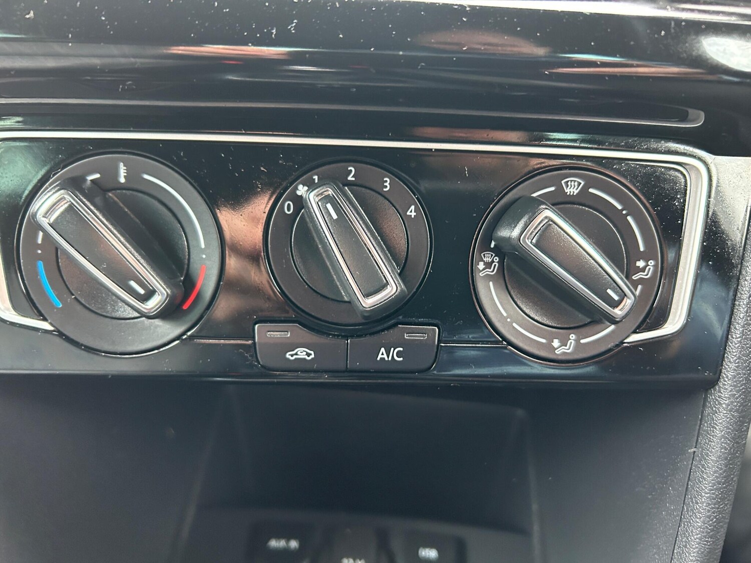 Used Volkswagen Polo for sale - 77716113: Photo 32