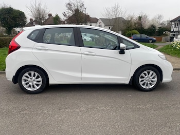 Used Honda Jazz 2019 for sale - 77716116: Photo