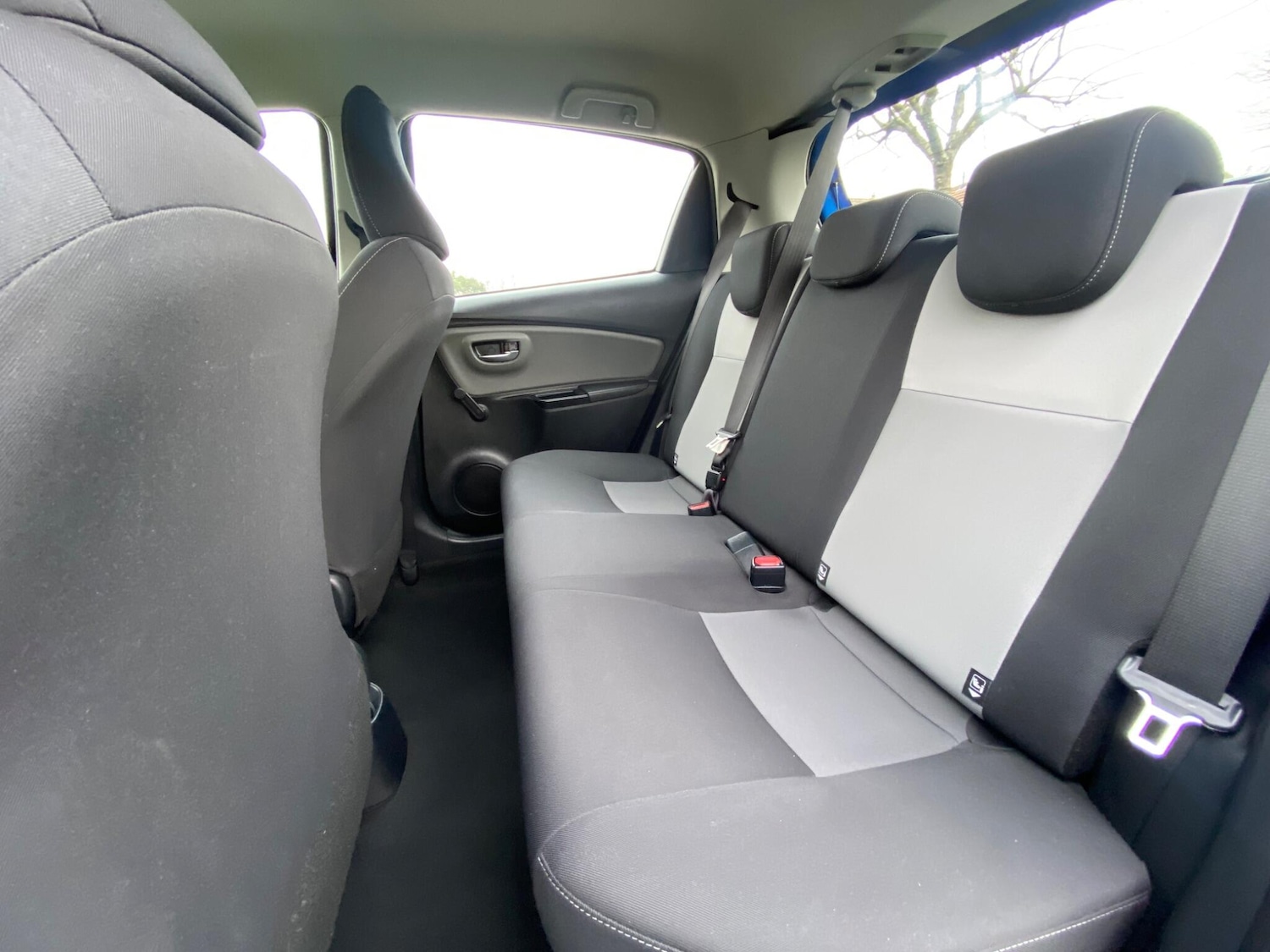 Used Toyota Yaris 2017 for sale - 77716100: Photo 22