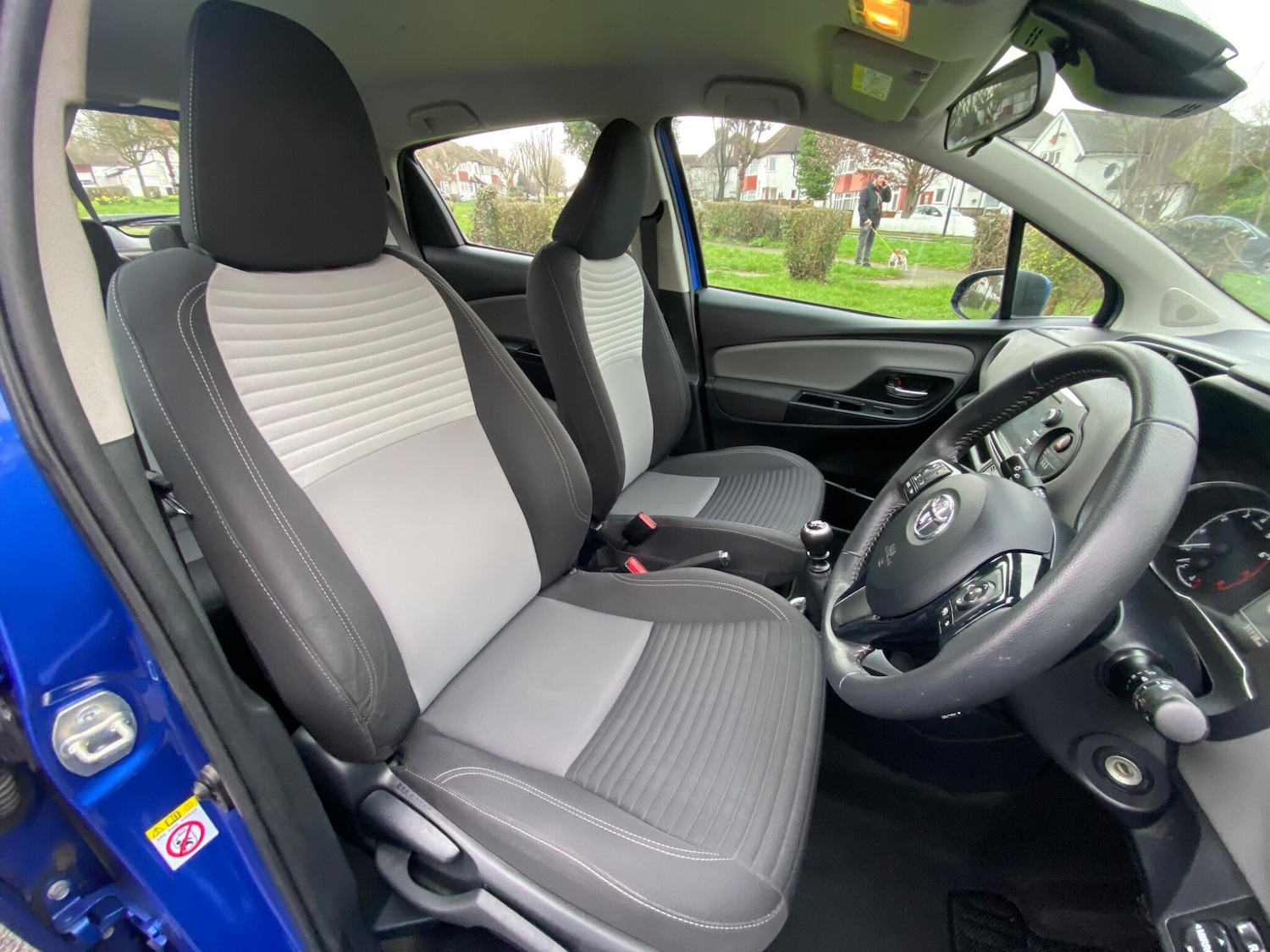 Used Toyota Yaris 2017 for sale - 77716100: Photo 27