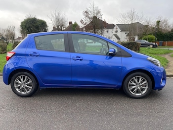 Used Toyota Yaris 2017 for sale - 77716100: Photo