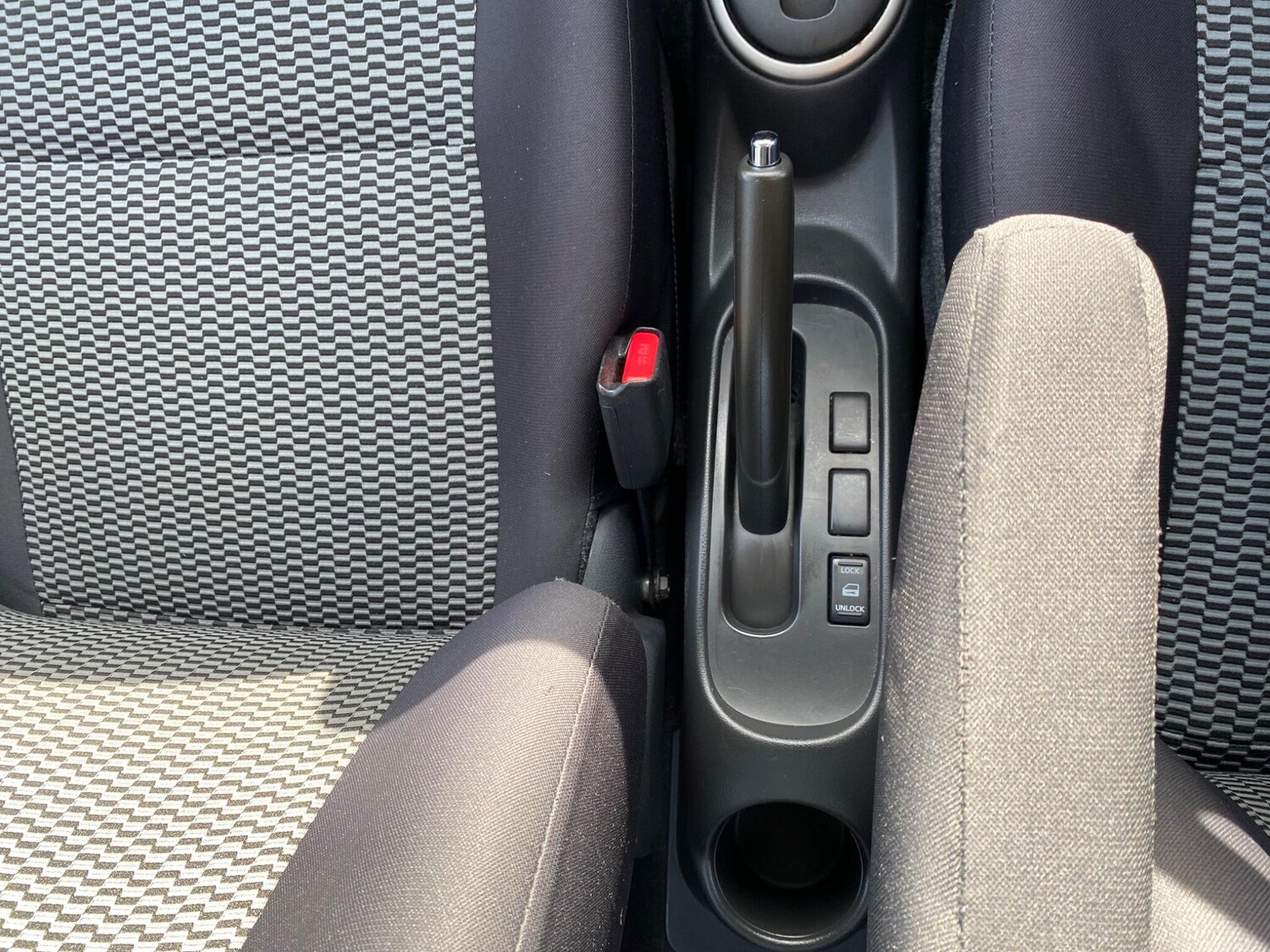 Used Nissan Micra 2014 for sale - 77716108: Photo 40