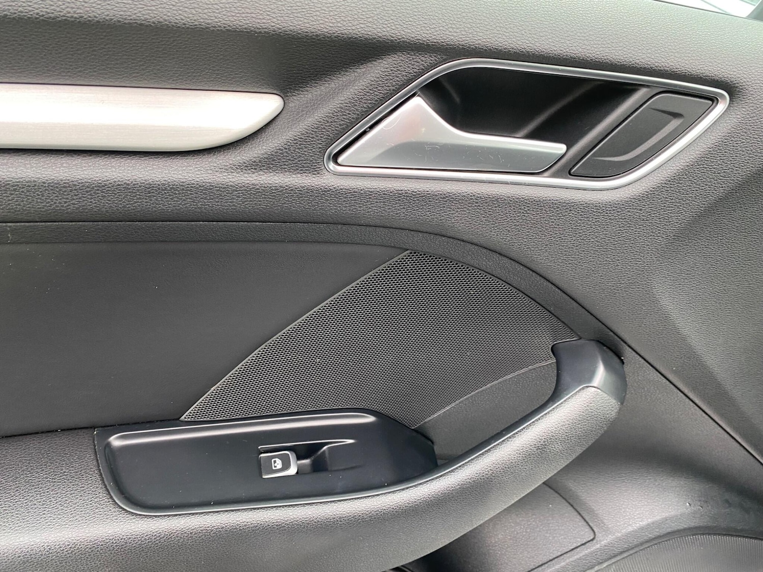 Used Audi A3 2017 for sale - 77716088: Photo 17