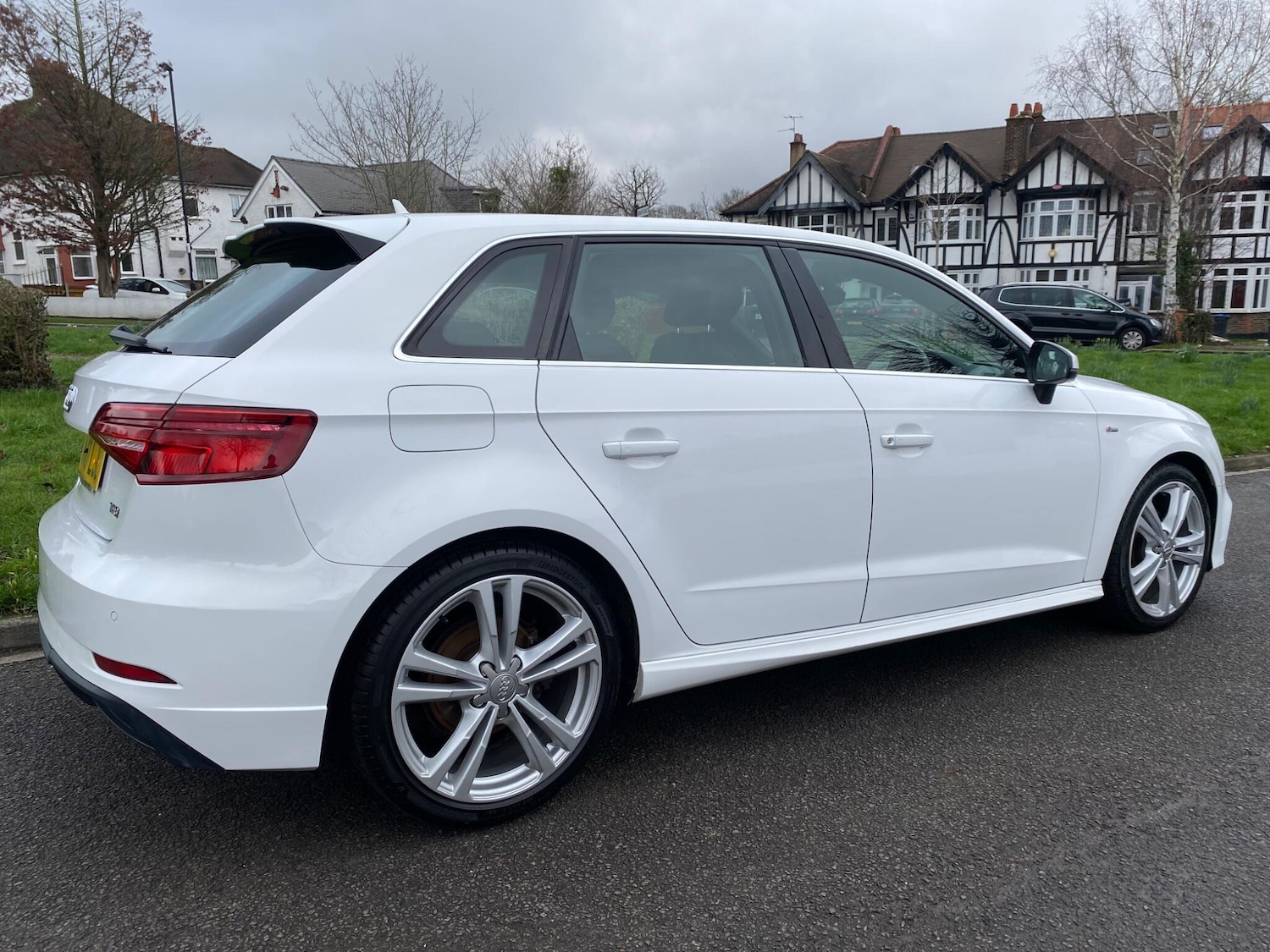Used Audi A3 2017 for sale - 77716088: Photo 5