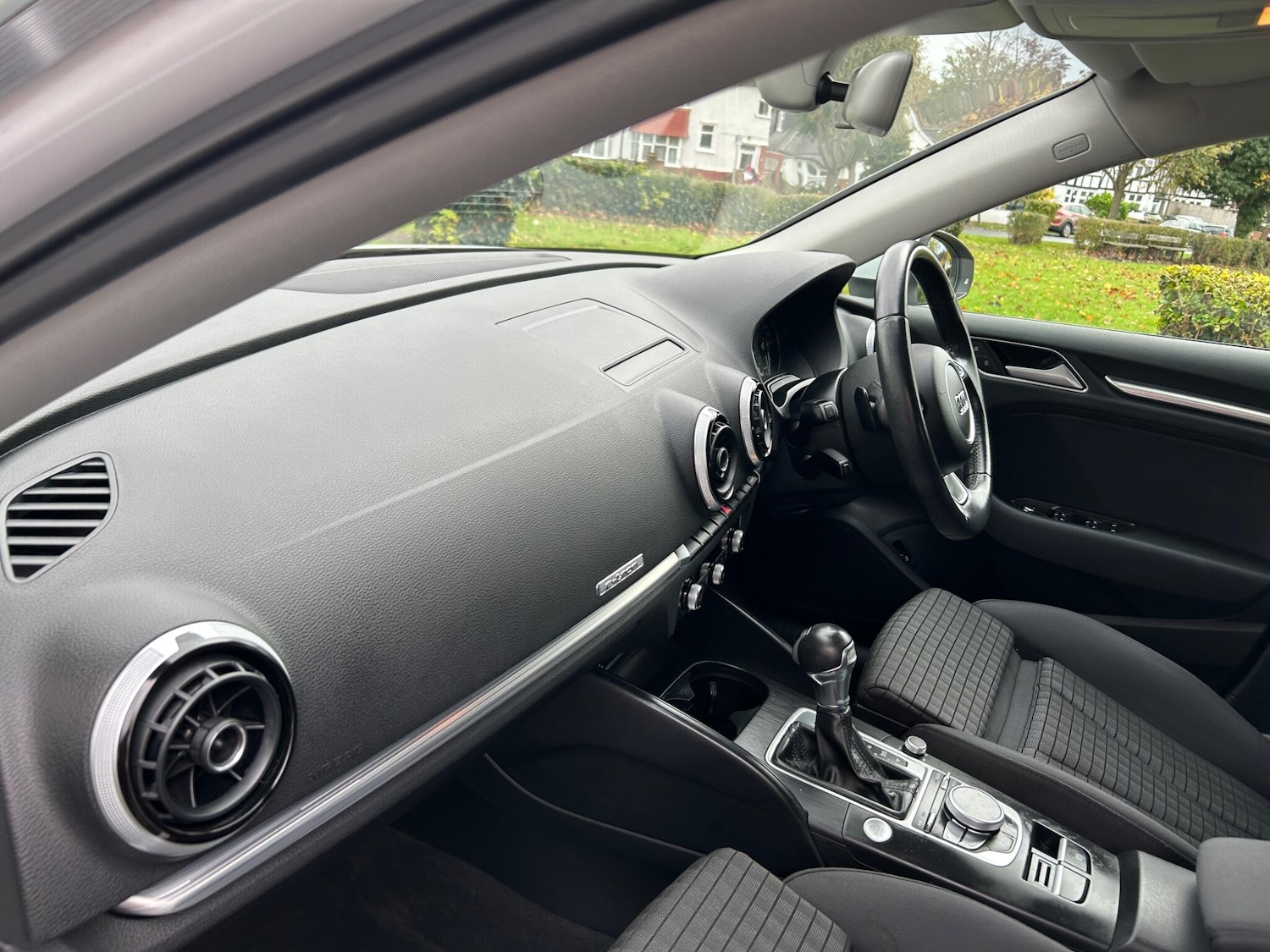 Used Audi A3 2015 for sale - 77716114: Photo 15