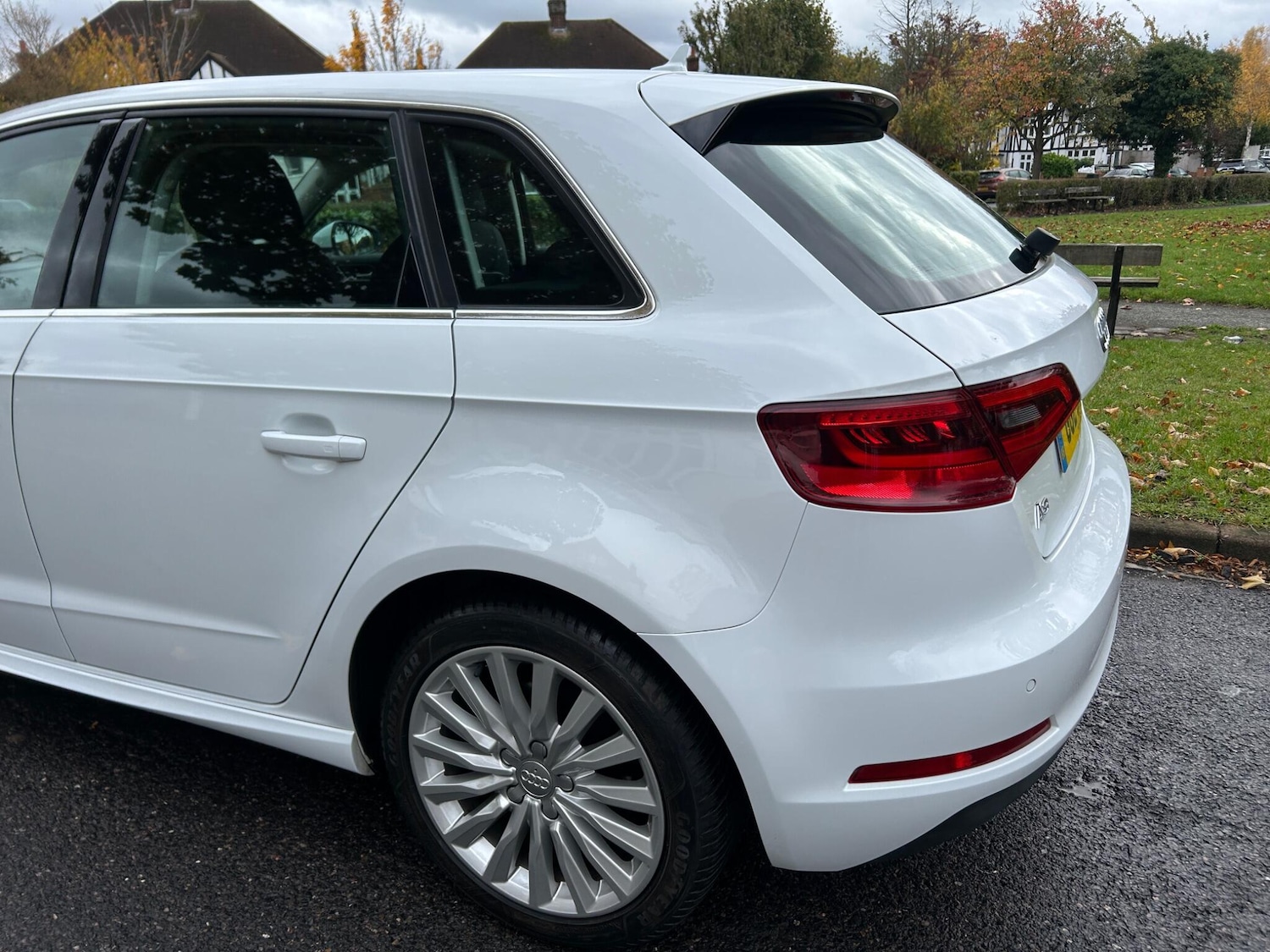 Used Audi A3 2015 for sale - 77716114: Photo 4