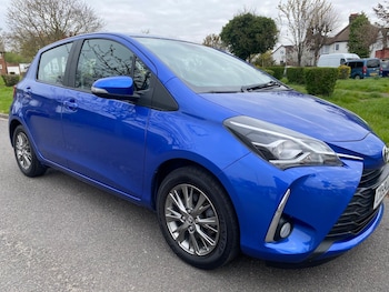 Used Toyota Yaris 2019 for sale - 77716106: Photo
