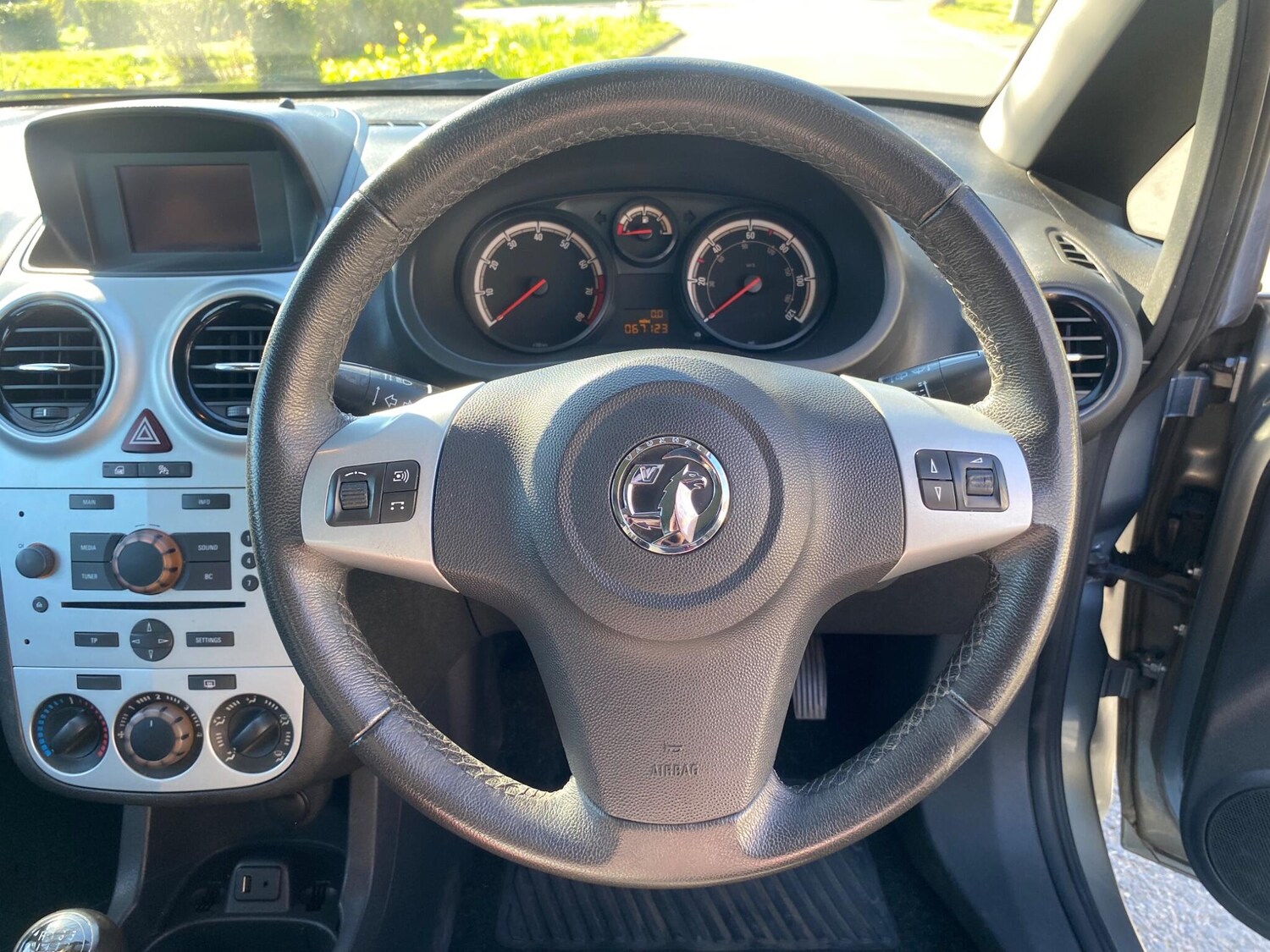 Used Vauxhall Corsa for sale - 77977717: Photo 30