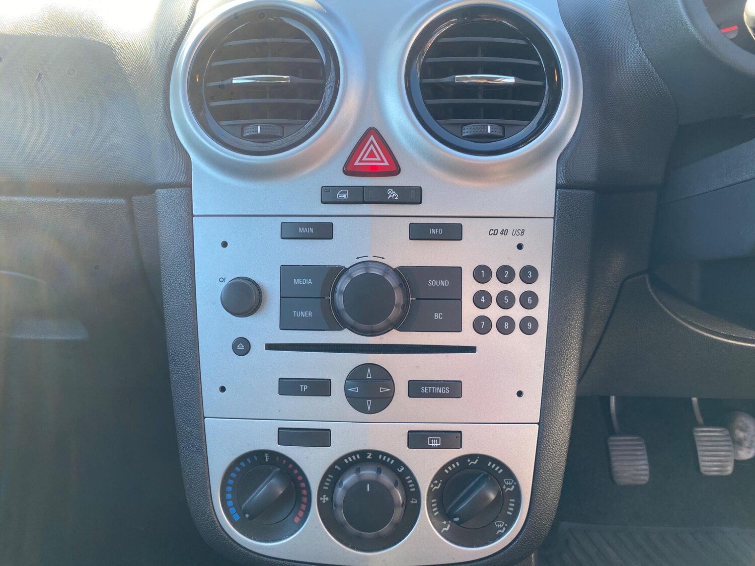 Used Vauxhall Corsa for sale - 77977717: Photo 39