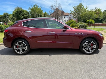 Used Maserati Levante 2018 for sale - 78898553: Photo
