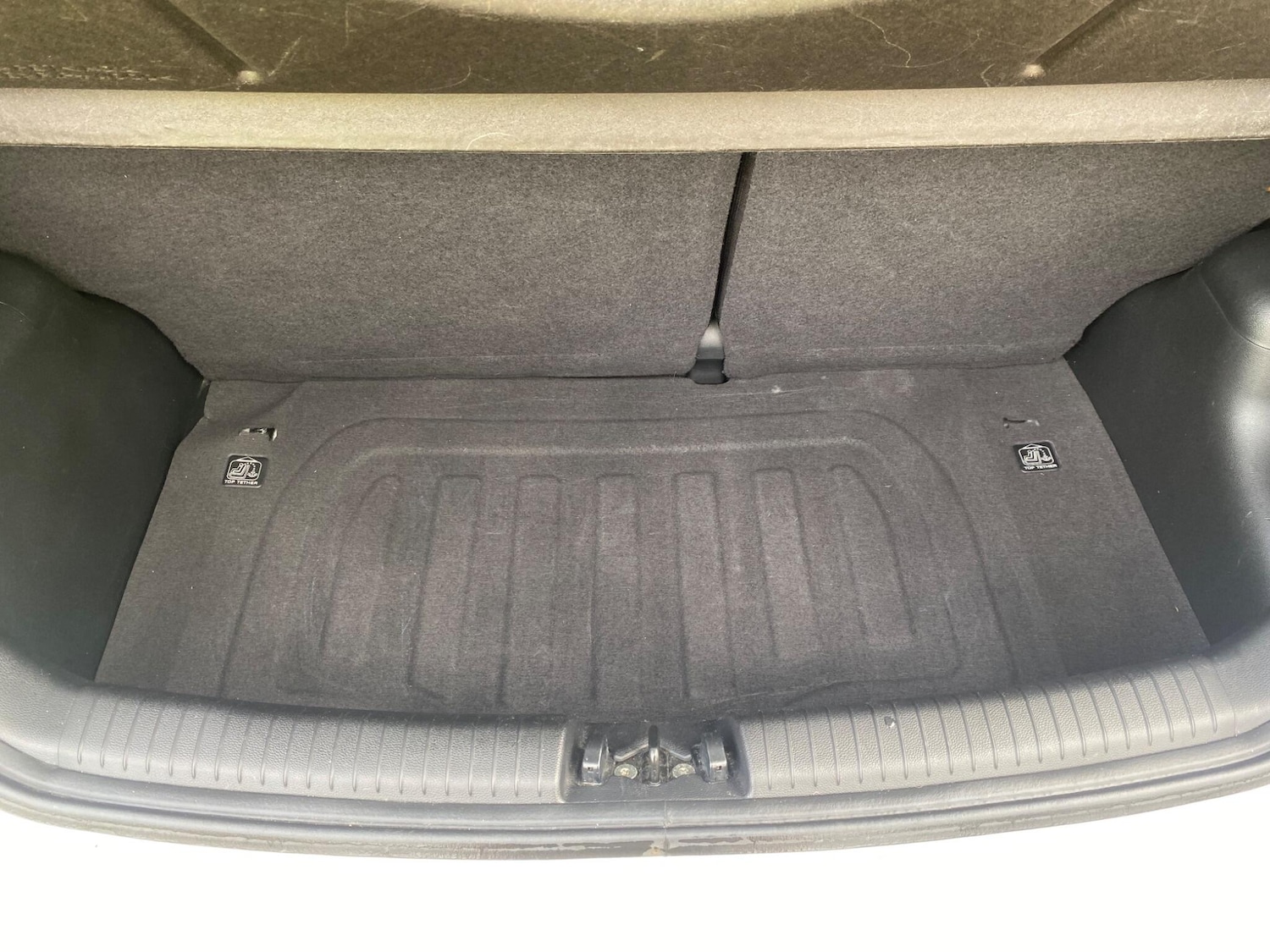 Used Hyundai i10 for sale - 78136349: Photo 25