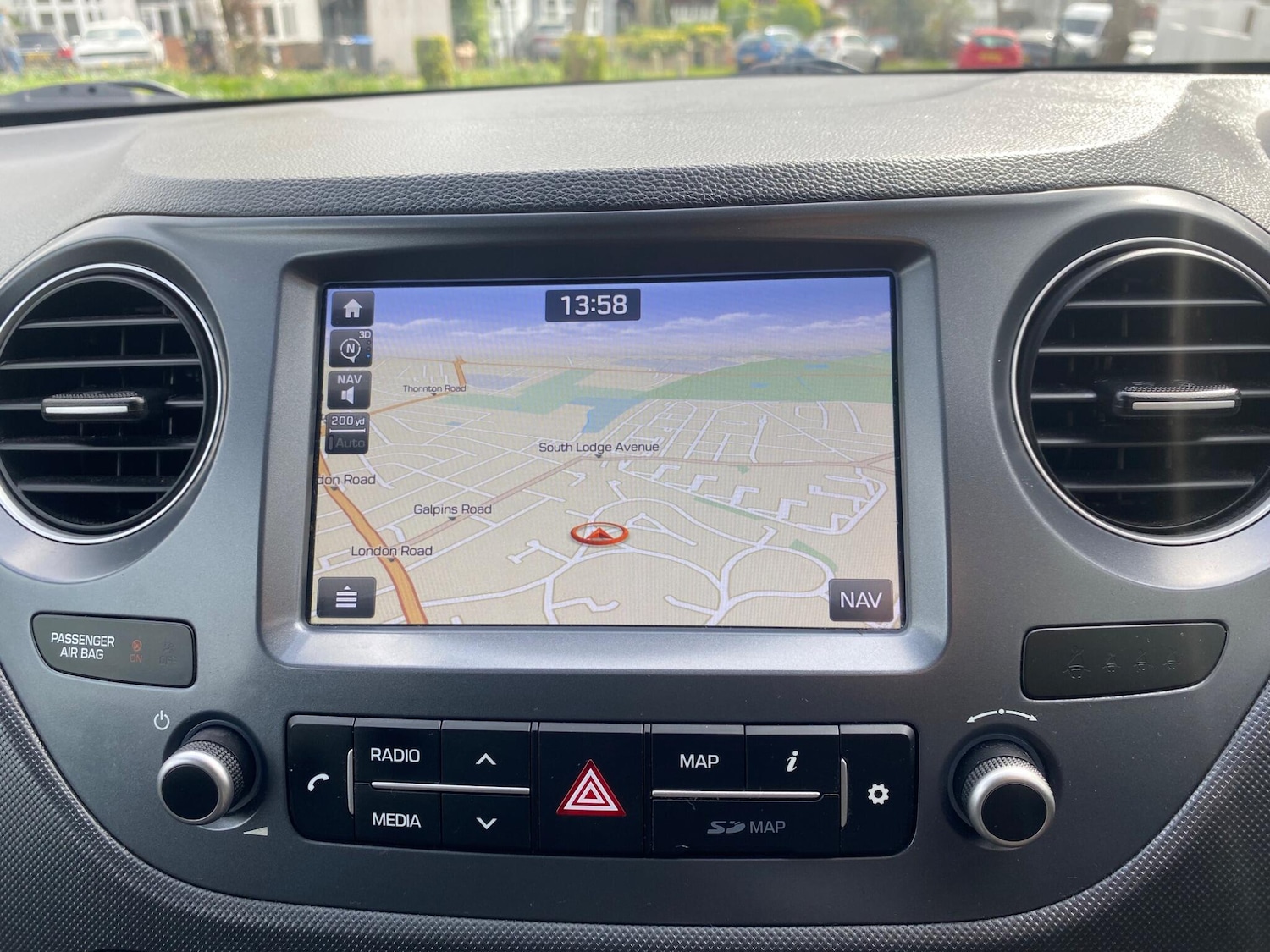 Used Hyundai i10 for sale - 78136349: Photo 46