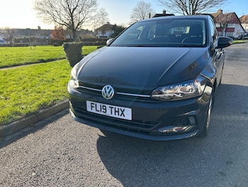 Used Volkswagen Polo 2019 for sale - 77716112: Photo