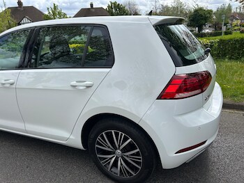 Used Volkswagen Golf 2018 for sale - 78291895: Photo