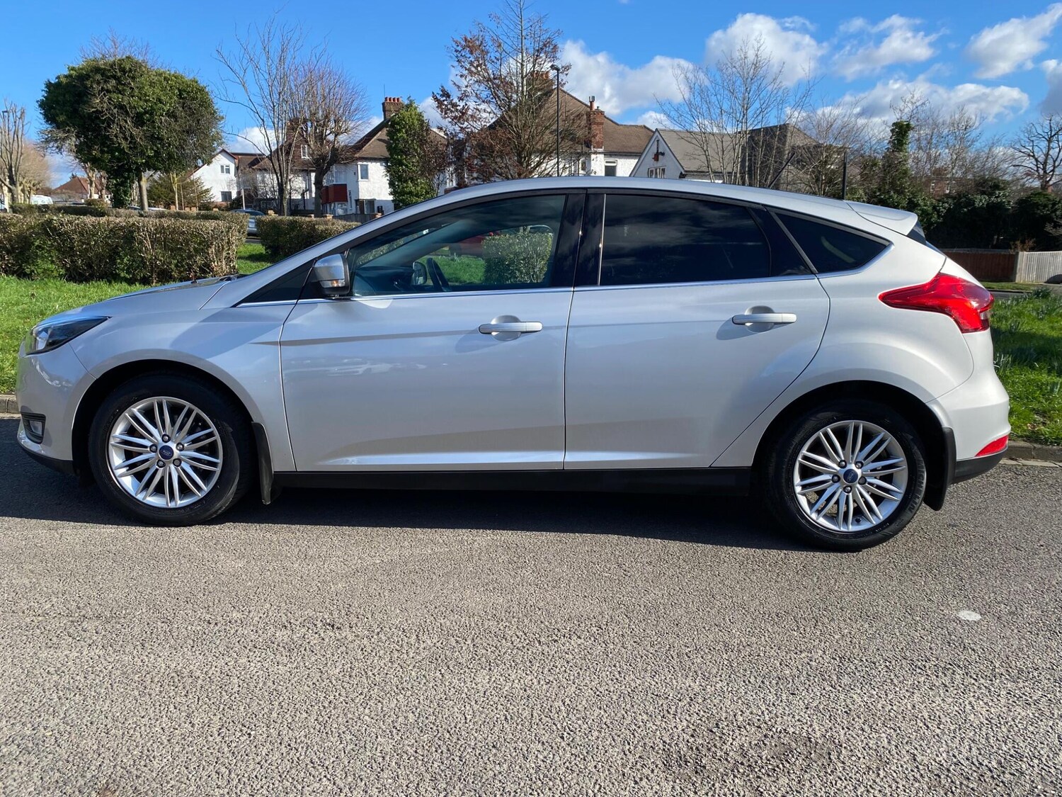 Used Ford Focus 2017 for sale - 77716110: Photo 12
