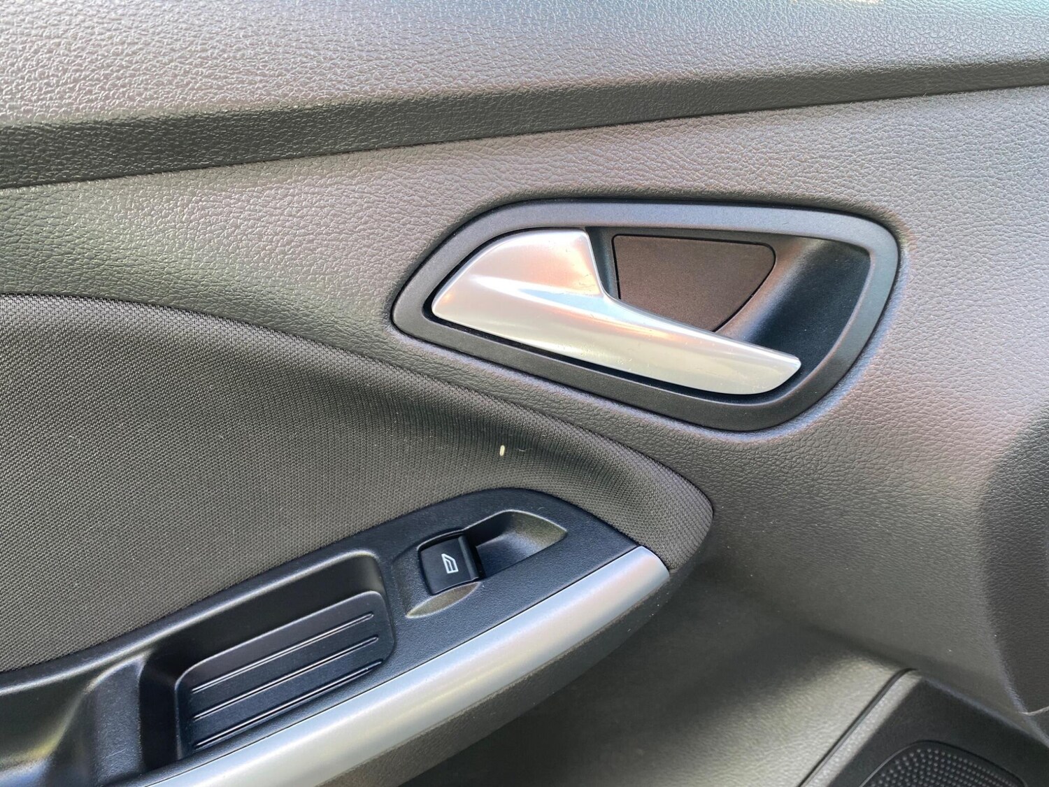 Used Ford Focus 2017 for sale - 77716110: Photo 17