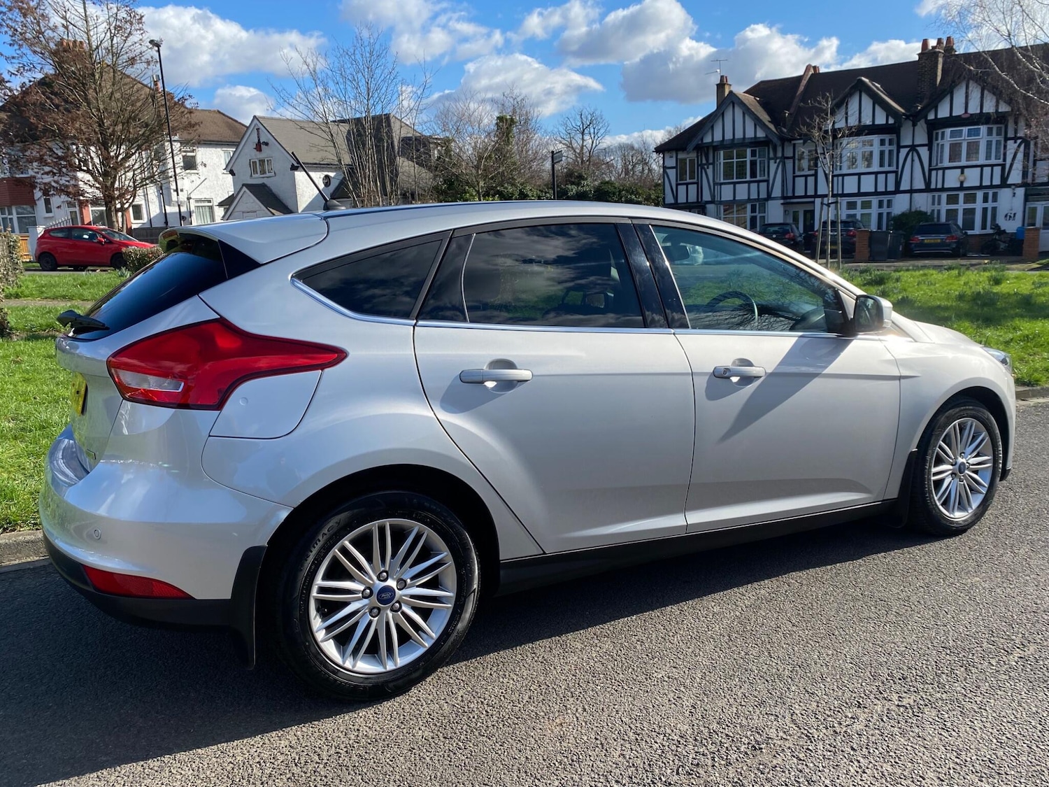 Used Ford Focus 2017 for sale - 77716110: Photo 3