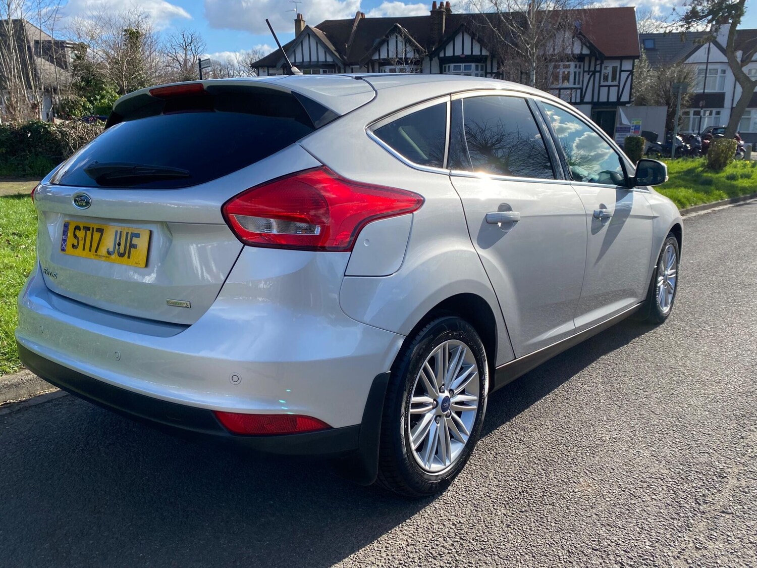 Used Ford Focus 2017 for sale - 77716110: Photo 8