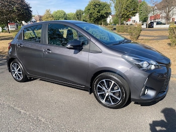 Used Toyota Yaris 2019 for sale - 79373323: Photo