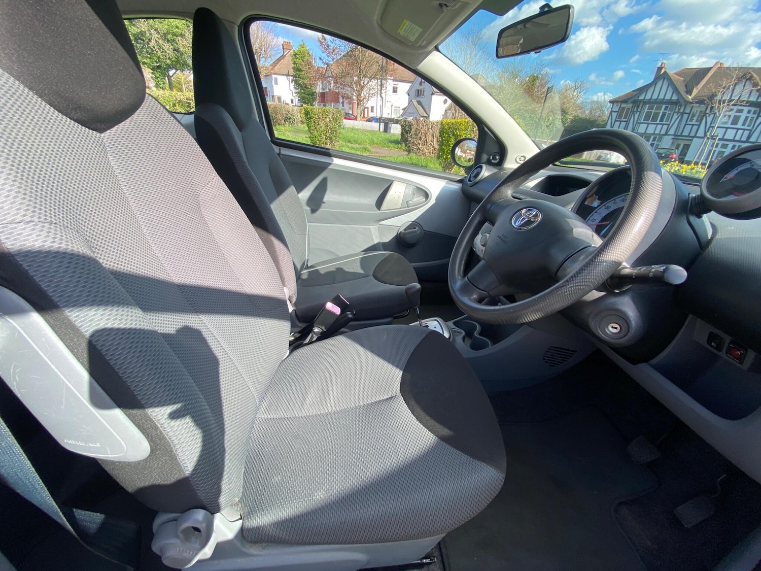 Used Toyota AYGO 2006 for sale - 77892642: Photo 28