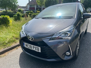 Used Toyota Yaris 2018 for sale - 78548217: Photo