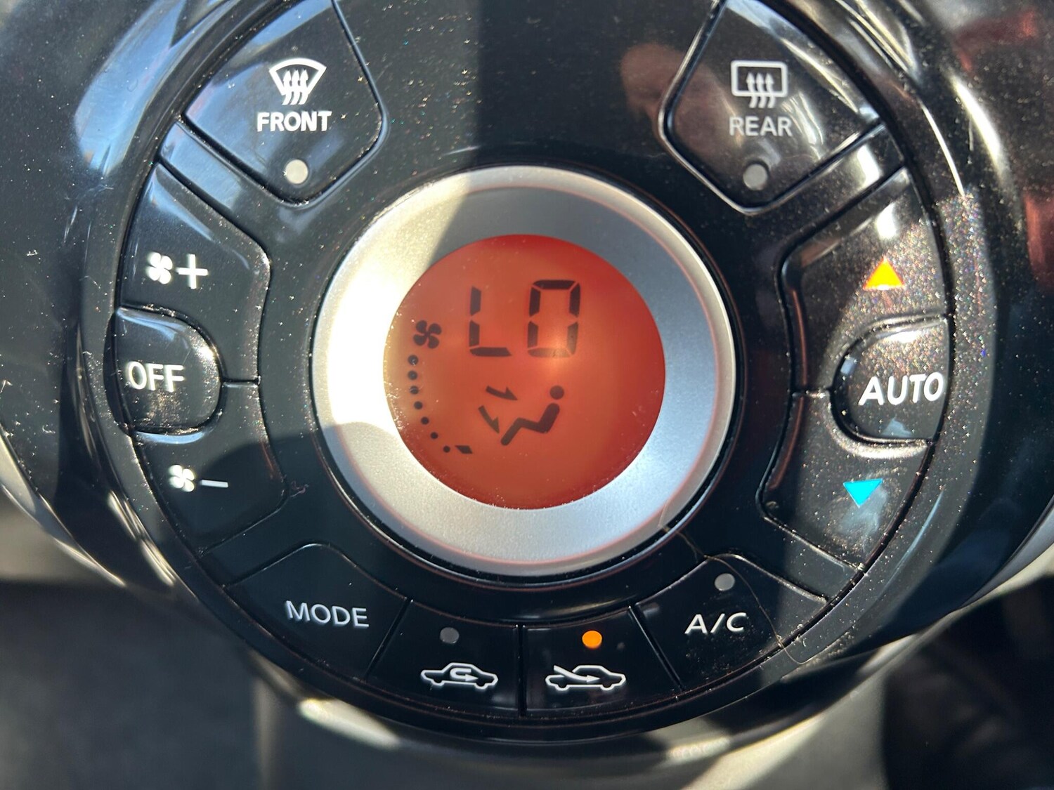 Used Nissan Note 2016 for sale - 77716086: Photo 37