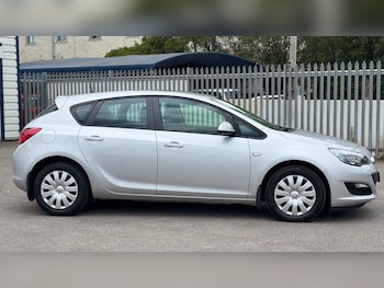 Used Vauxhall Astra 2012 for sale - 75266955: Photo