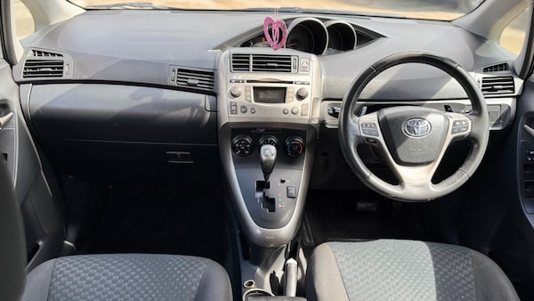 Used Toyota Verso 2009 for sale - 75582730: Photo 15