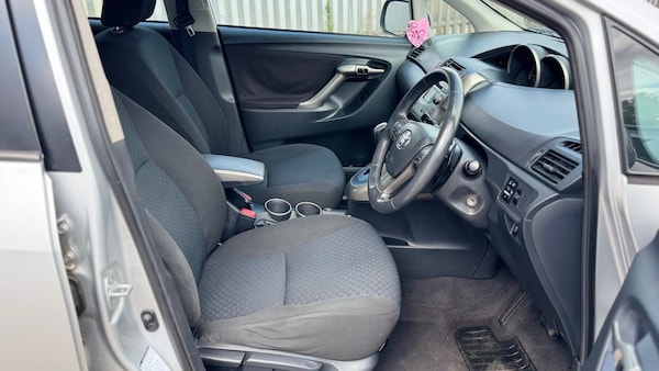 Used Toyota Verso 2009 for sale - 75582730: Photo 16