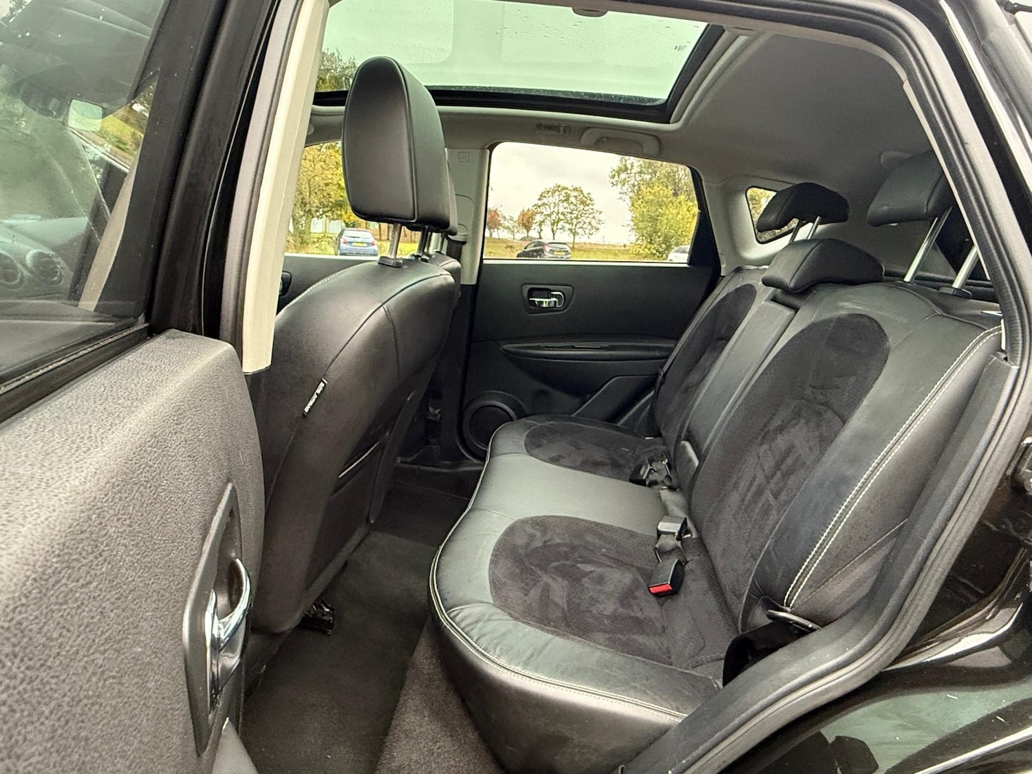 Used Nissan Qashqai 2013 for sale - 76354969: Photo 16