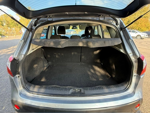 Used Nissan Qashqai 2012 for sale - 76352962: Photo 30