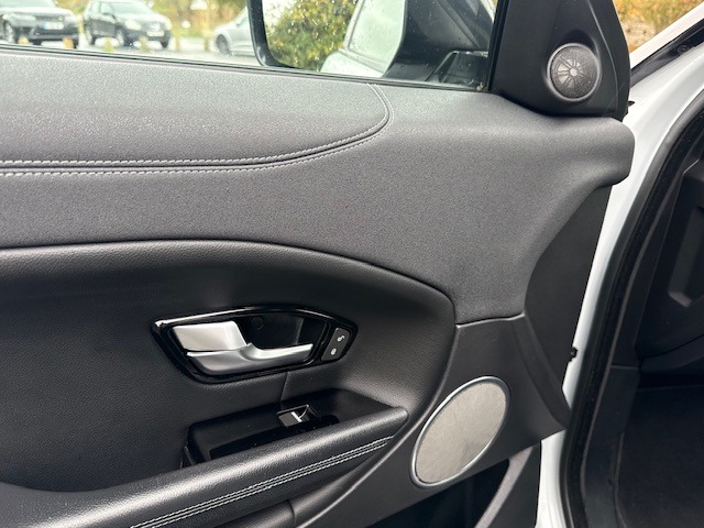 Used Land Rover Range Rover Evoque 2015 for sale - 76353698: Photo 35