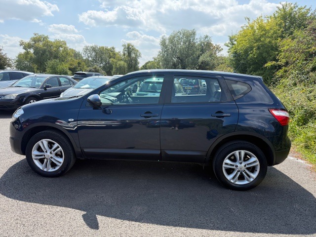 Used Nissan Qashqai 2012 for sale - 76353555: Photo 9