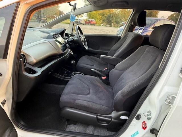Used Honda Fit 2023 for sale - 76353428: Photo 16