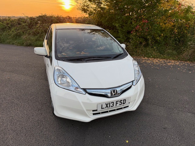 Used Honda Fit 2023 for sale - 76353428: Photo 2