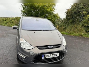 2012 (12) - 2.0 EcoBoost Titanium 5dr Powershift