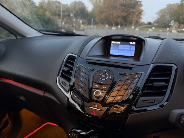 Used Ford Fiesta 2016 for sale - 76369430: Photo 21