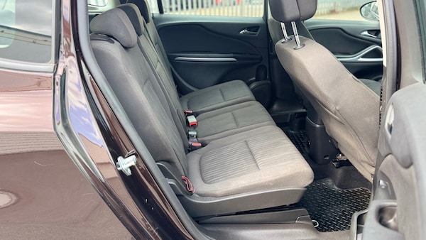 Used Vauxhall Zafira 2015 for sale - 75270432: Photo 16