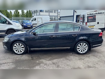 Used Volkswagen Passat 2013 for sale - 75300213: Photo