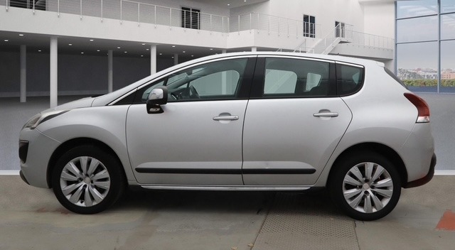 Used Peugeot 3008 2015 for sale - 76363478: Photo 6