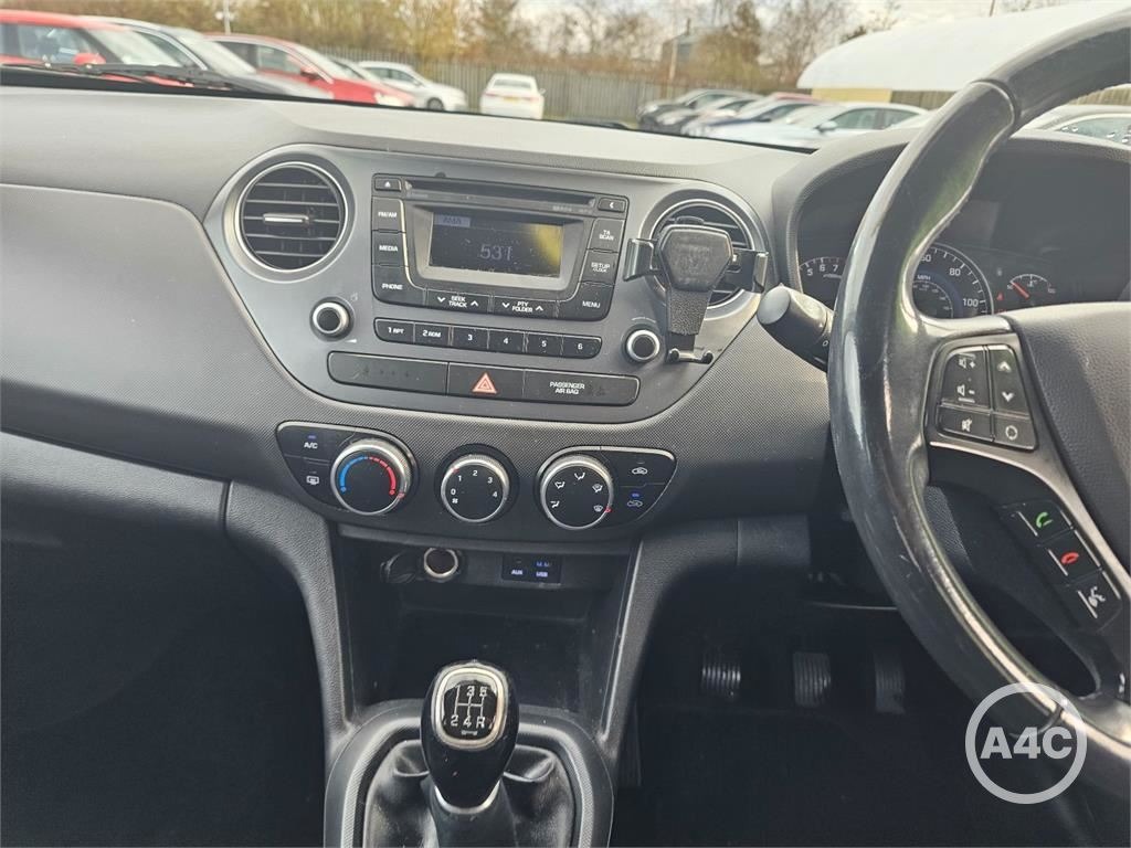 Used Hyundai i10 2016 for sale - 77998753: Photo 8