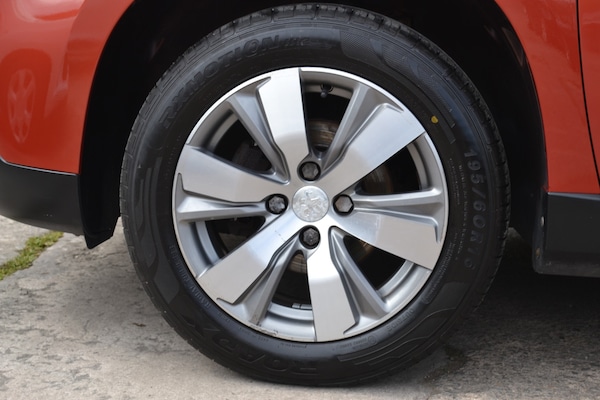 Used Peugeot 2008 2015 for sale - 74398792: Photo 5