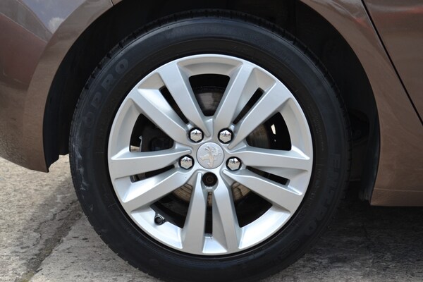 Used Peugeot 308 2015 for sale - 74994567: Photo 11