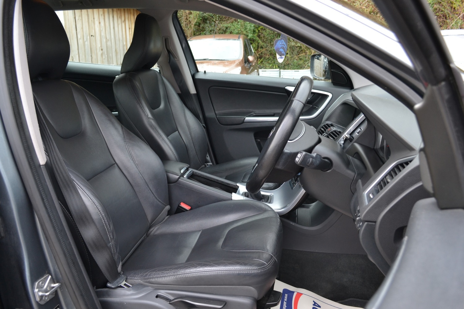 Used Volvo XC60 2017 for sale - 77432253: Photo 12