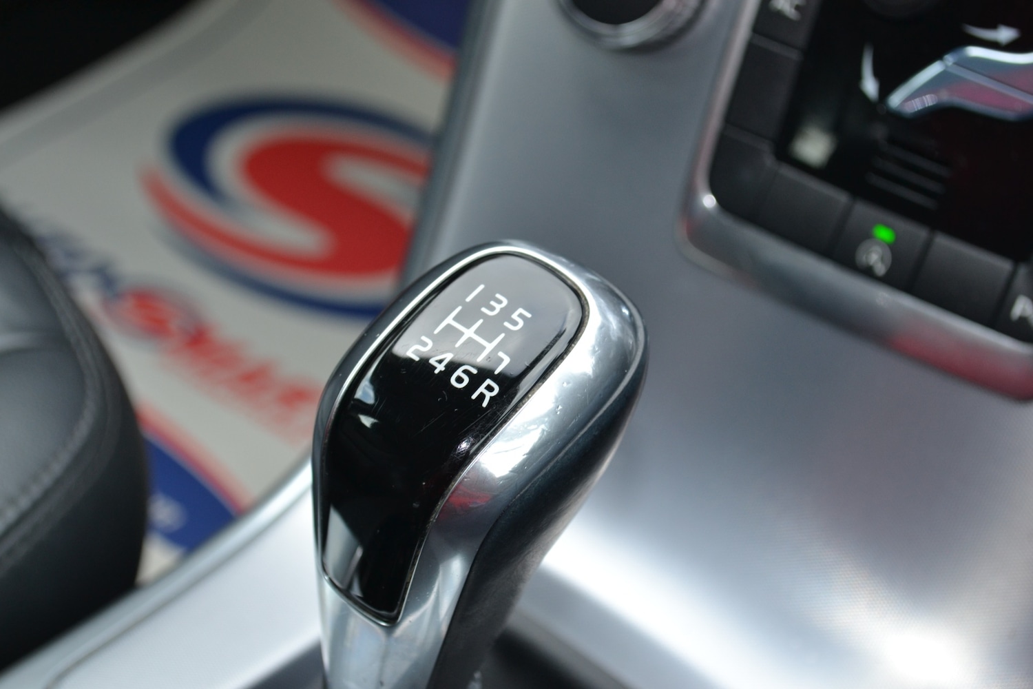 Used Volvo XC60 2017 for sale - 77432253: Photo 18