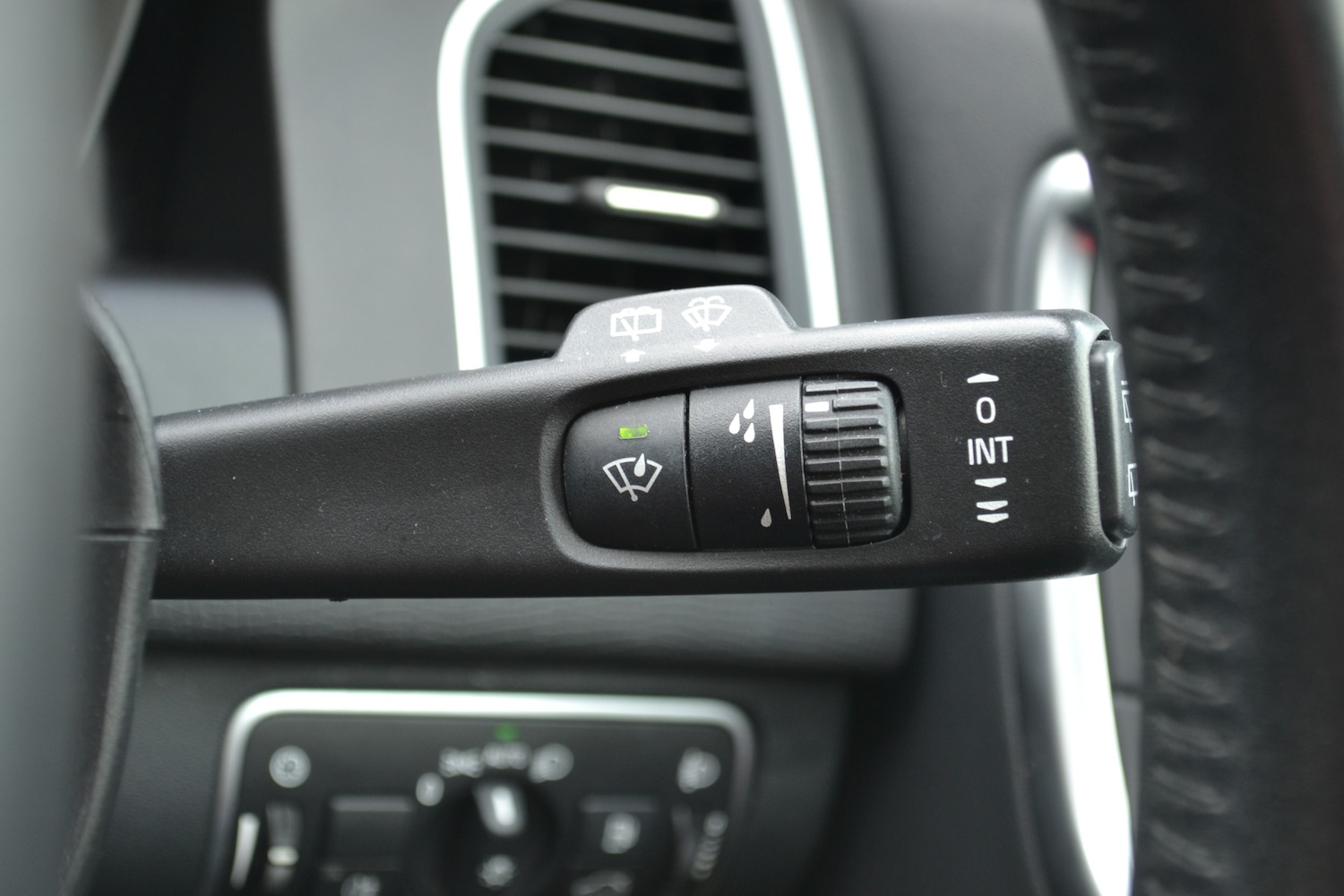 Used Volvo XC60 2017 for sale - 77432253: Photo 21